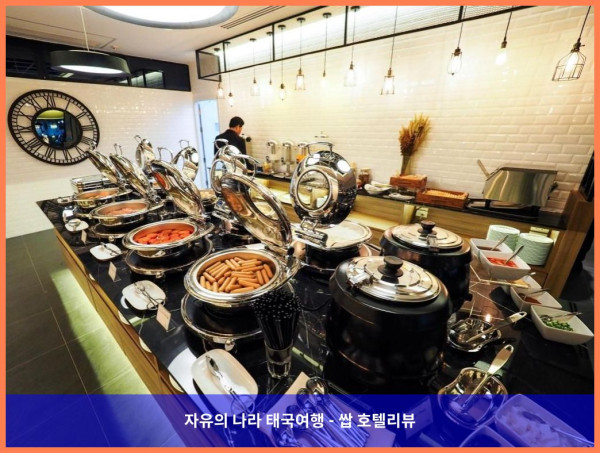 커플끼리 갔다 온 태국 방콕 호텔 추천 (130 호텔 앤 레지던스 방콕 후기)