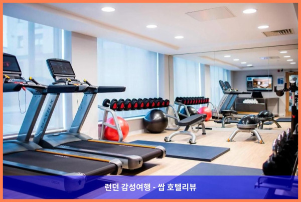 영국 버밍햄 / 버밍엄 호텔 추천: AC Hotel Birmingham, 도심 속 완벽한 휴식과 럭셔리의 조화! (커플 후기)