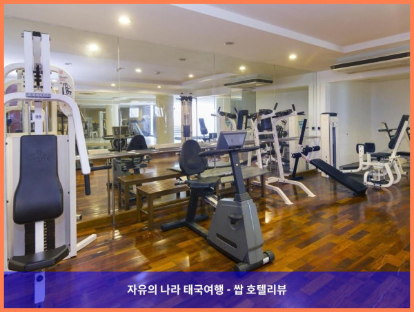 [태국 방콕 호텔 추천] 스카이 레지던스, 도심 속 편안한 휴식처 - 커플 여행 후기