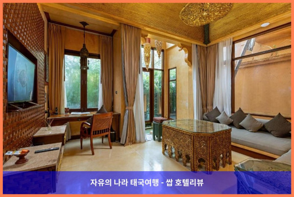 태국 푸켓 호텔 추천: 사와스디 빌리지 리조트 앤 스파, 완벽한 커플 여행의 추억을 만들다!