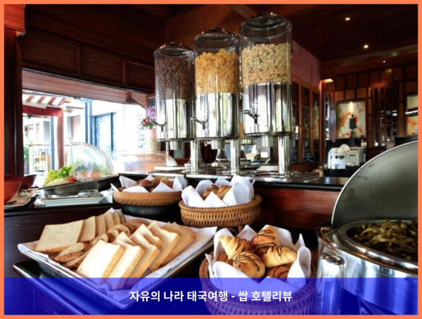 태국 푸켓 호텔 추천 ???? 반 인 디 부티크 리조트, 완벽한 커플 여행 후기!